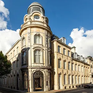Sapphire House Antwerp, Autograph Collection By Marriott Hotel